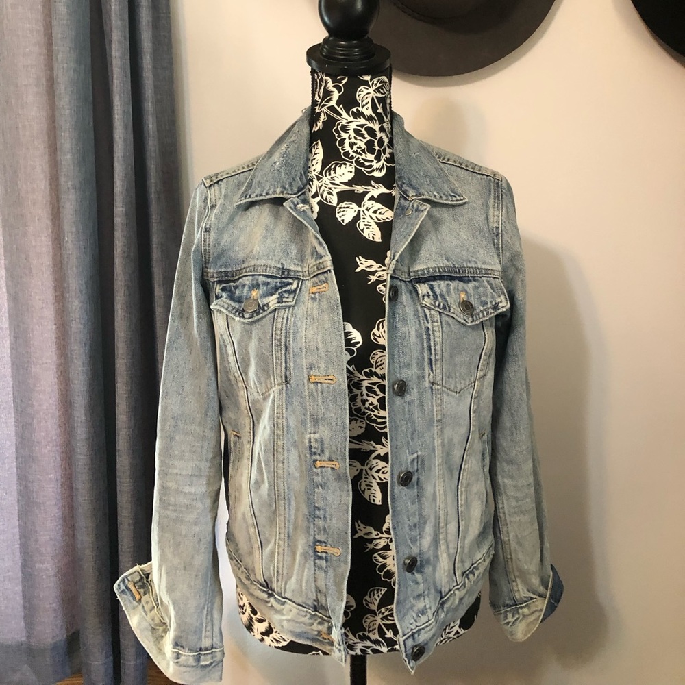 Distressed Jean Jacket with Studs